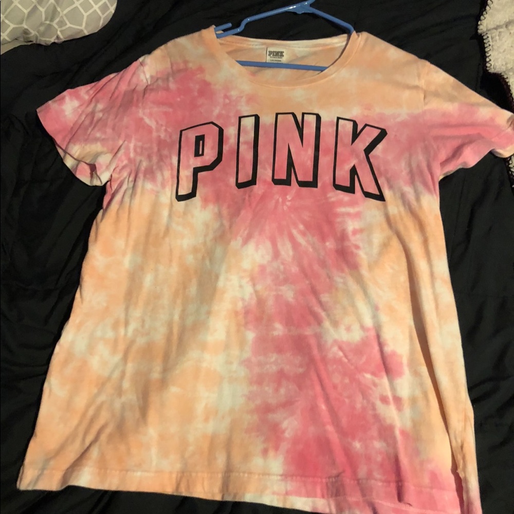 T shirt size large
